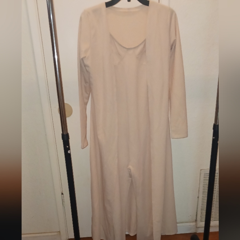 Elegant Beige jumpsuit with Long Sleeve Cardigan